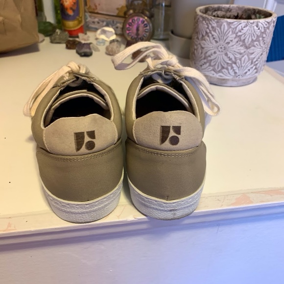 Frank and Oak Canvas Sneakers - Picture 3 of 4